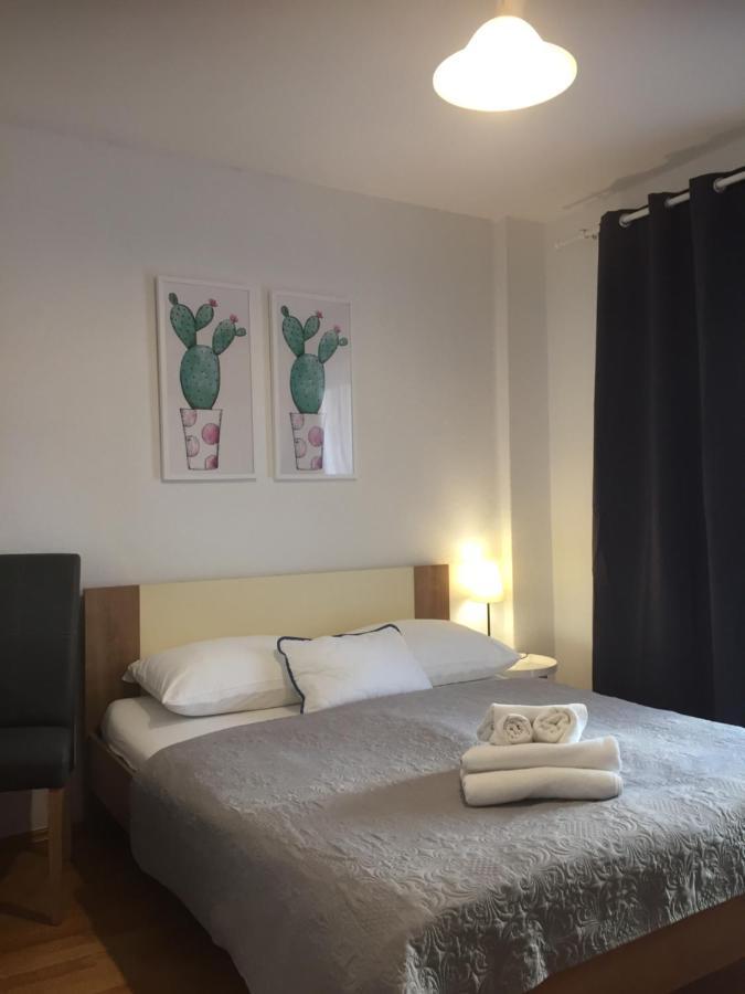 Apartments Mare 푸나트 외부 사진
