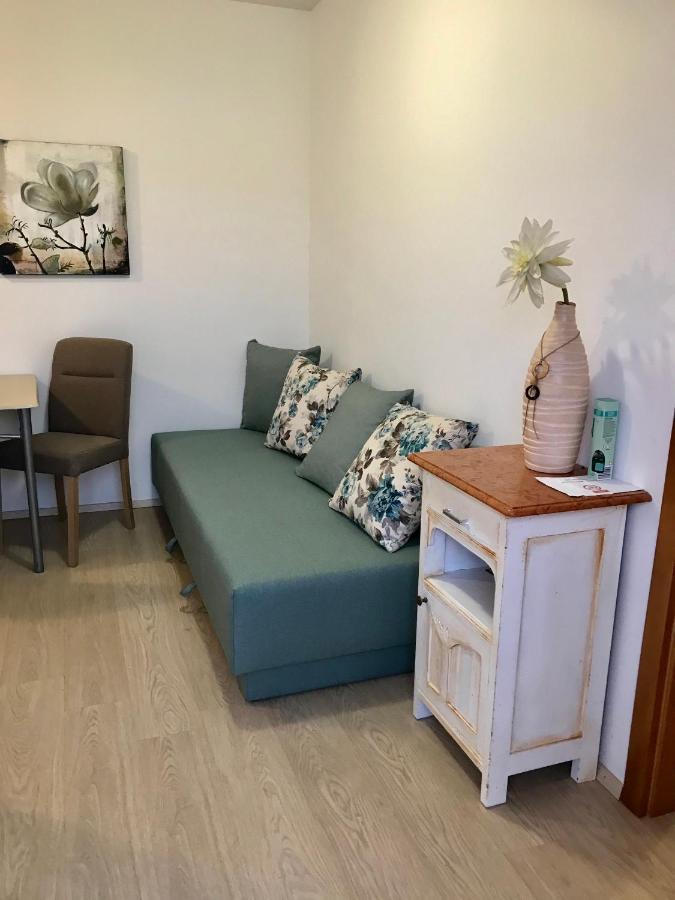 Apartments Mare 푸나트 외부 사진